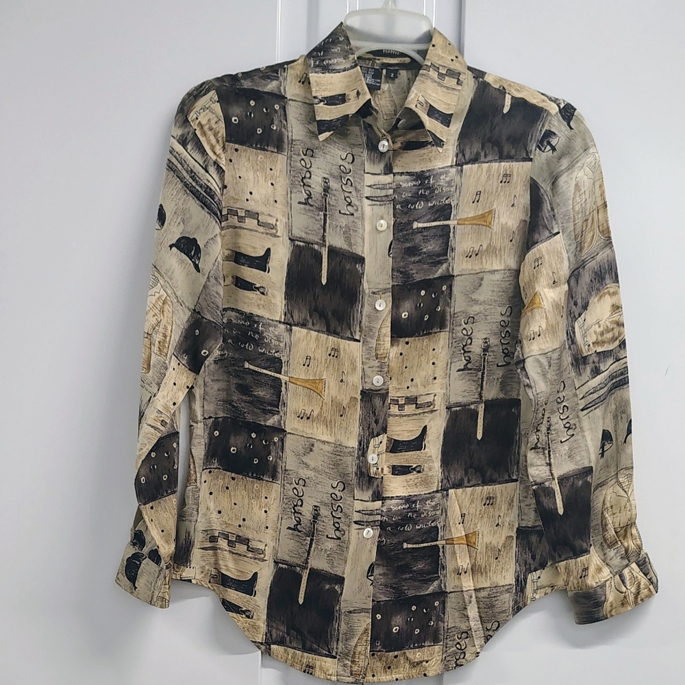 NEW VINTAGE EQUESTRIAN SILK BUTTON UP TOP SKETCHED HORSE & TACK THEME ISHYU Sz 2
